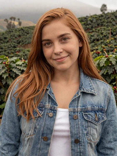 Laura, 25, Colombian single from Pereira coffee region looking for love