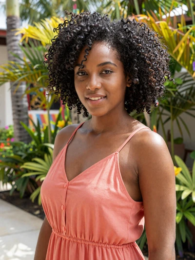 Dayana, 30, Afro-Cuban professional from Santiago de Cuba looking for meaningful love